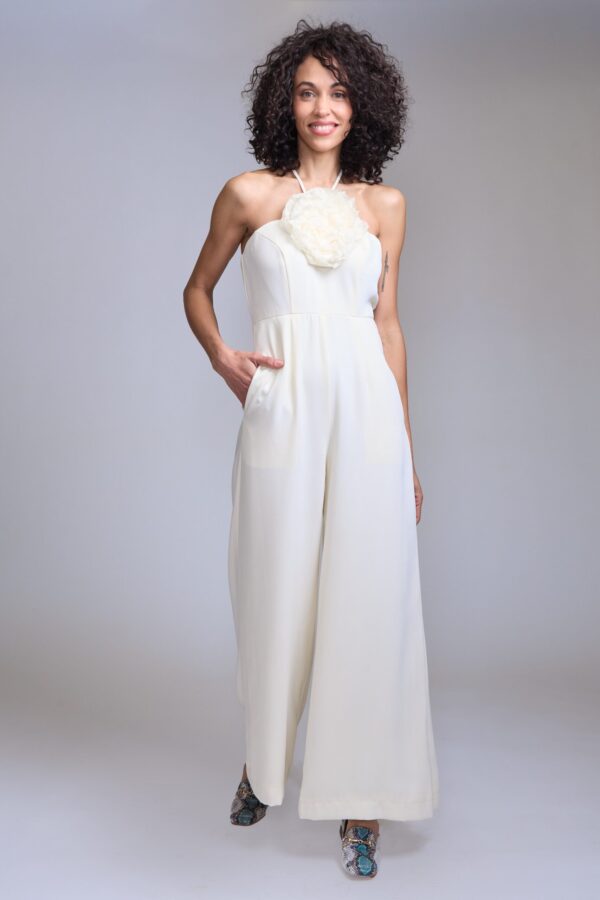 Enterito blanco de escote halter - Carola Pino Boutique