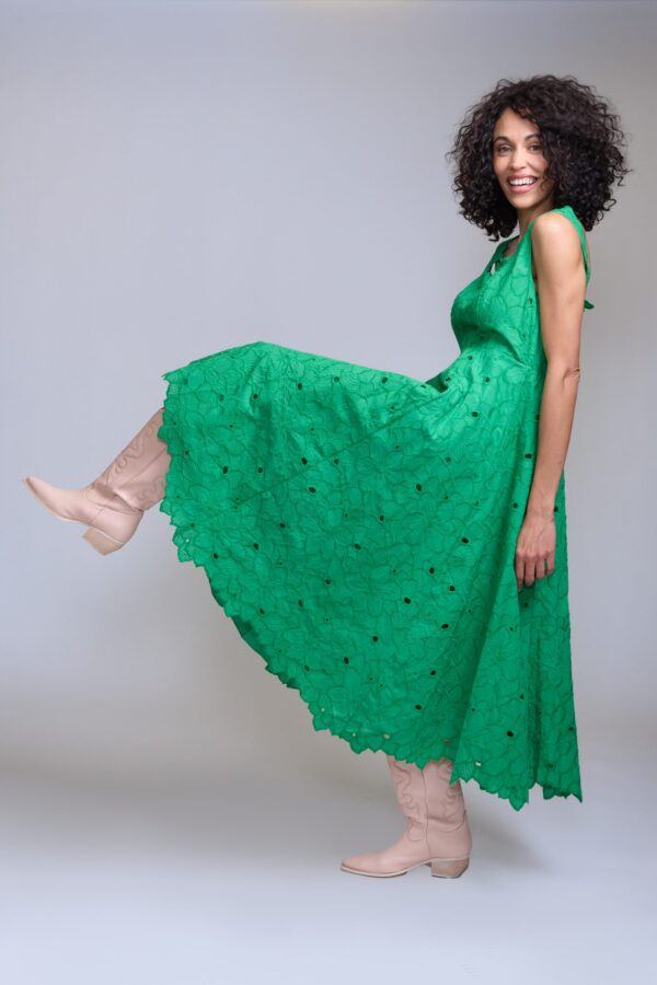 Vestido verde de broderie - Carola Pino Boutique