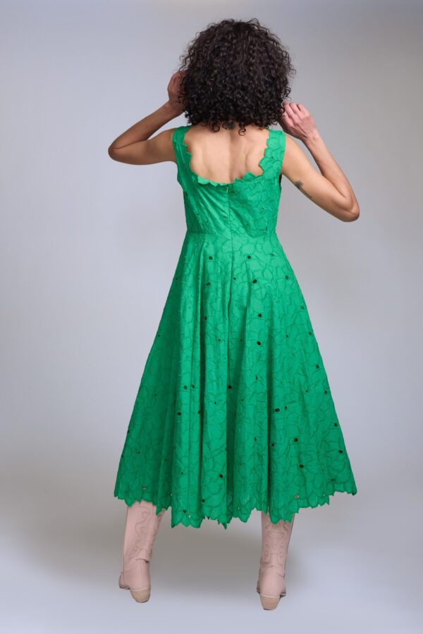 Vestido verde de broderie - Carola Pino Boutique