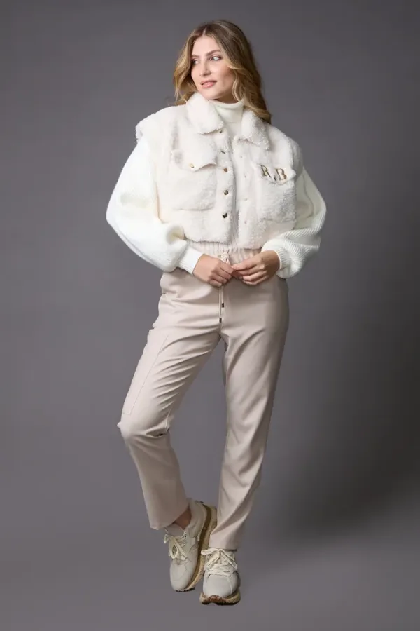 CHAQUETA Y PANTALÓN