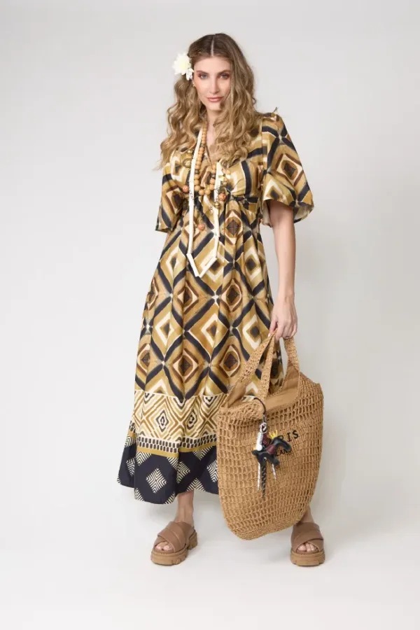 Vestido midi geométrico en tonos tierra